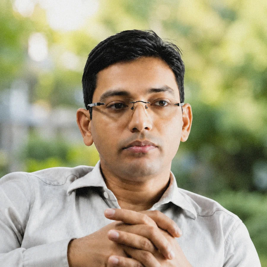 Portrait of Dr. Nayeem Ali